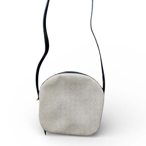 Bally Linen & Calf Leather Crossbody | Leather Lined | Made in Italy | 1990s - Picture 8 of 14